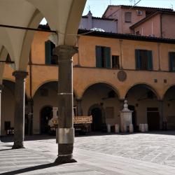 Piazza delle Vettovaglie